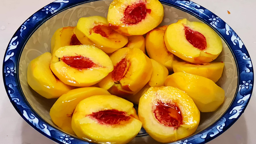 夏天要多吃桃子！一次煮好存冰箱，能从夏吃到冬，随吃随取特省事