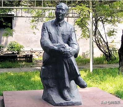 公交徒步游北京：燕翅楼-张之洞故居-郭沫若故居-辅仁大学-旌勇里