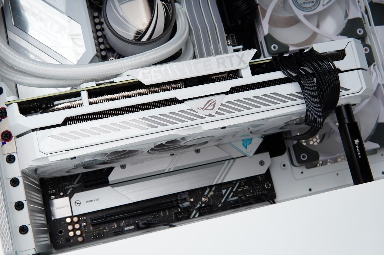 颜值绝对有保证，爱国者K200纯白主题装机配置推荐