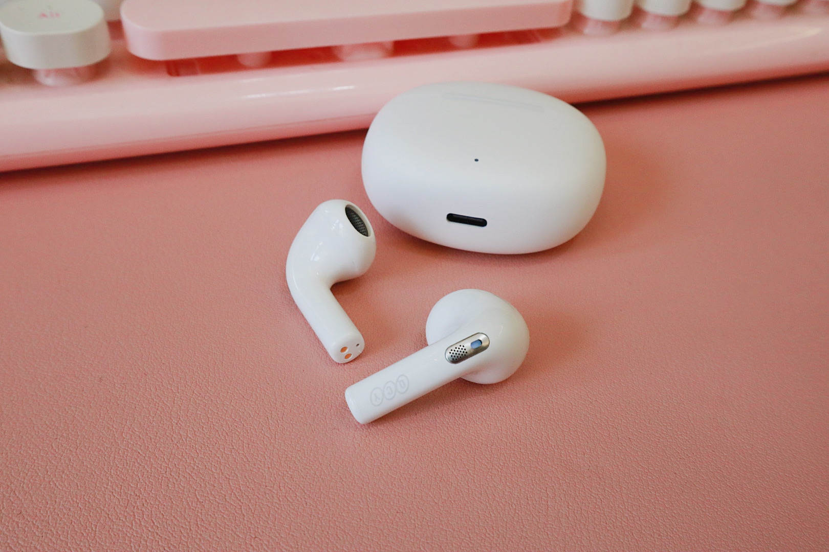 尝鲜QCY AilyPods蓝牙耳机，百元耳机搅局者