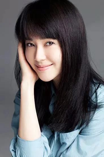 左小青，年轻时真漂亮