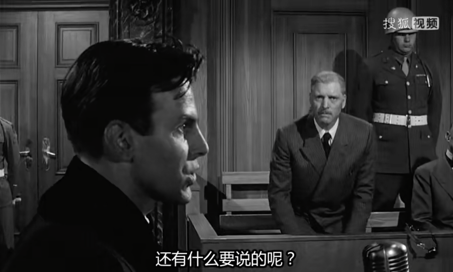 审视二战，除了《辛德勒的名单》你还不能错过这部影片