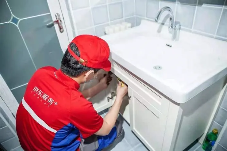 这届年轻人，连装修服务都选一键三连的