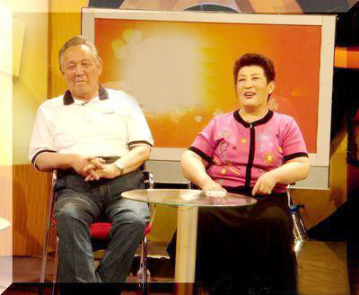 德德玛之子马克塔勒：心疼脑溢血偏瘫的母亲，像爱妈妈一样爱继父