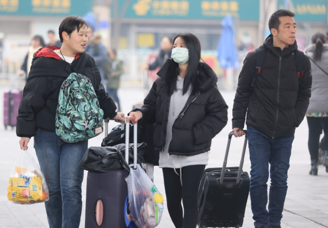 放假通知！2022年北京各高校寒假“统一推迟”，还有一个坏消息