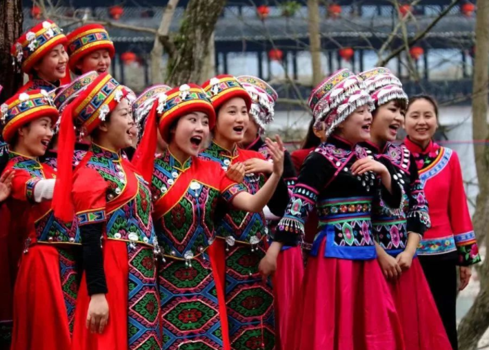 父母“投机取巧”的一个举动，让儿子无学可上，高考659分白考了