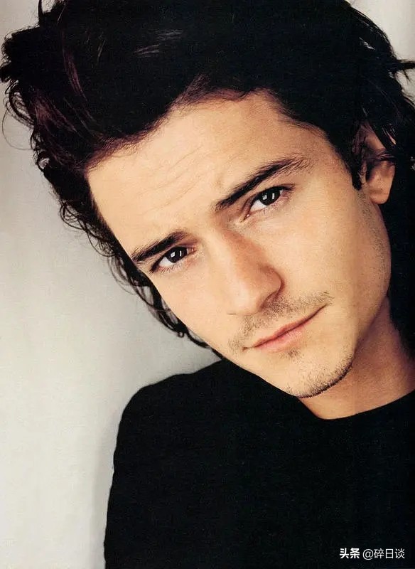 影视人物志《奥兰多·布鲁姆》英俊潇洒百步穿杨的精灵王子