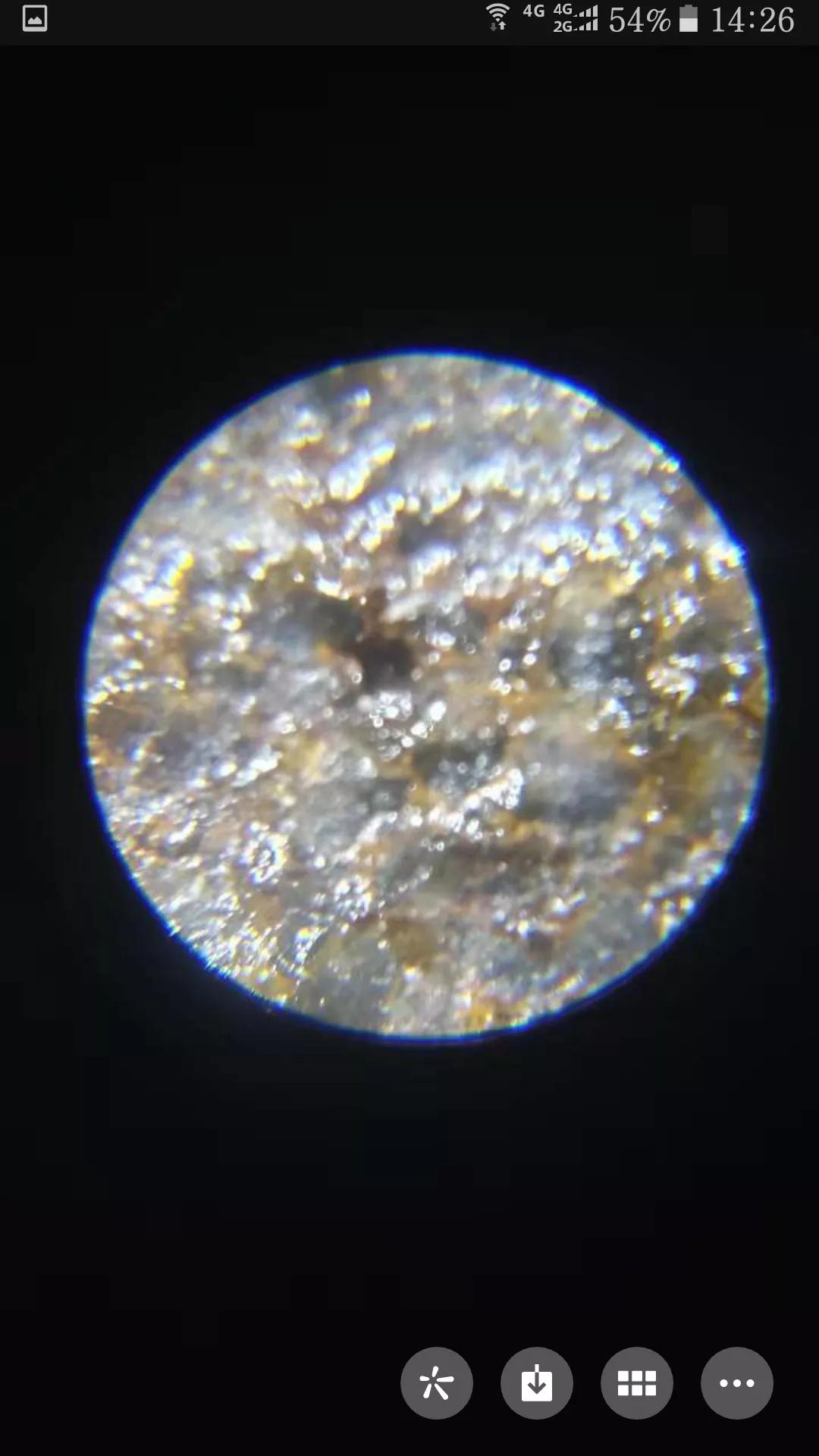 经过燃烧的克里普陨石，