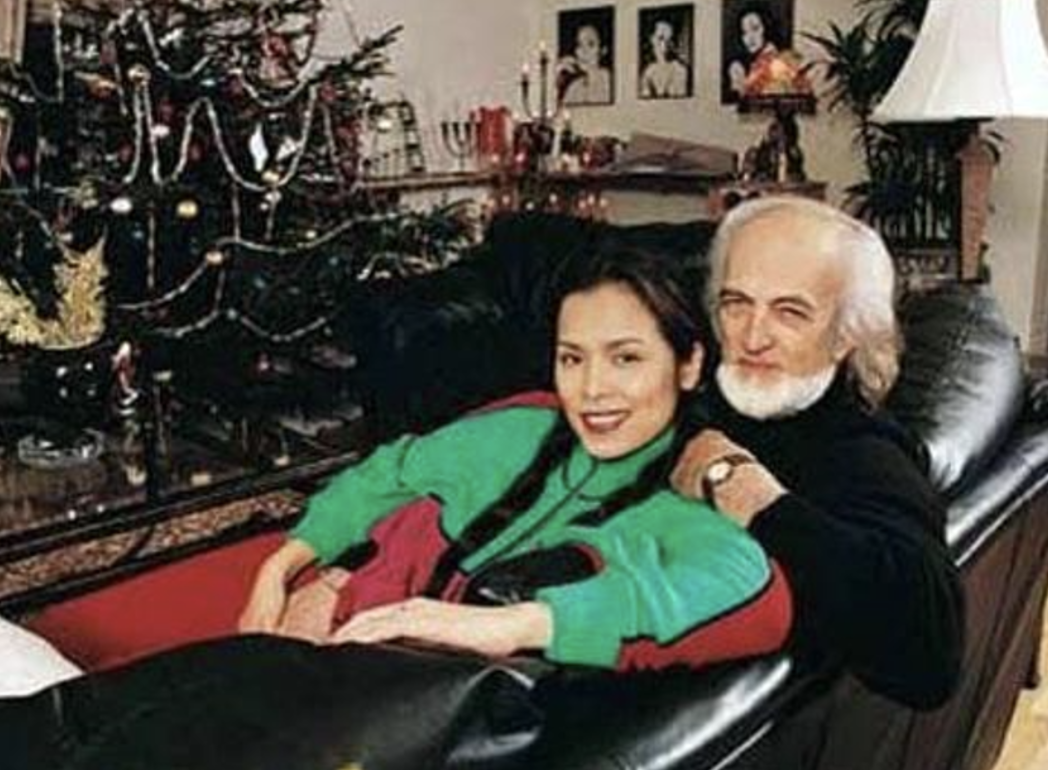 但当时韦唯已经怀孕七个月,为了孩子她只能选择隐忍,等待着对方离婚.