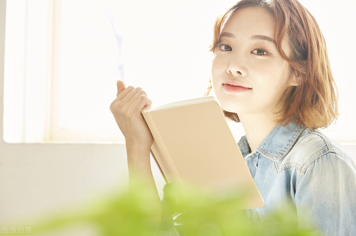 大学生活放纵（女大学生的欲望有多可怕）