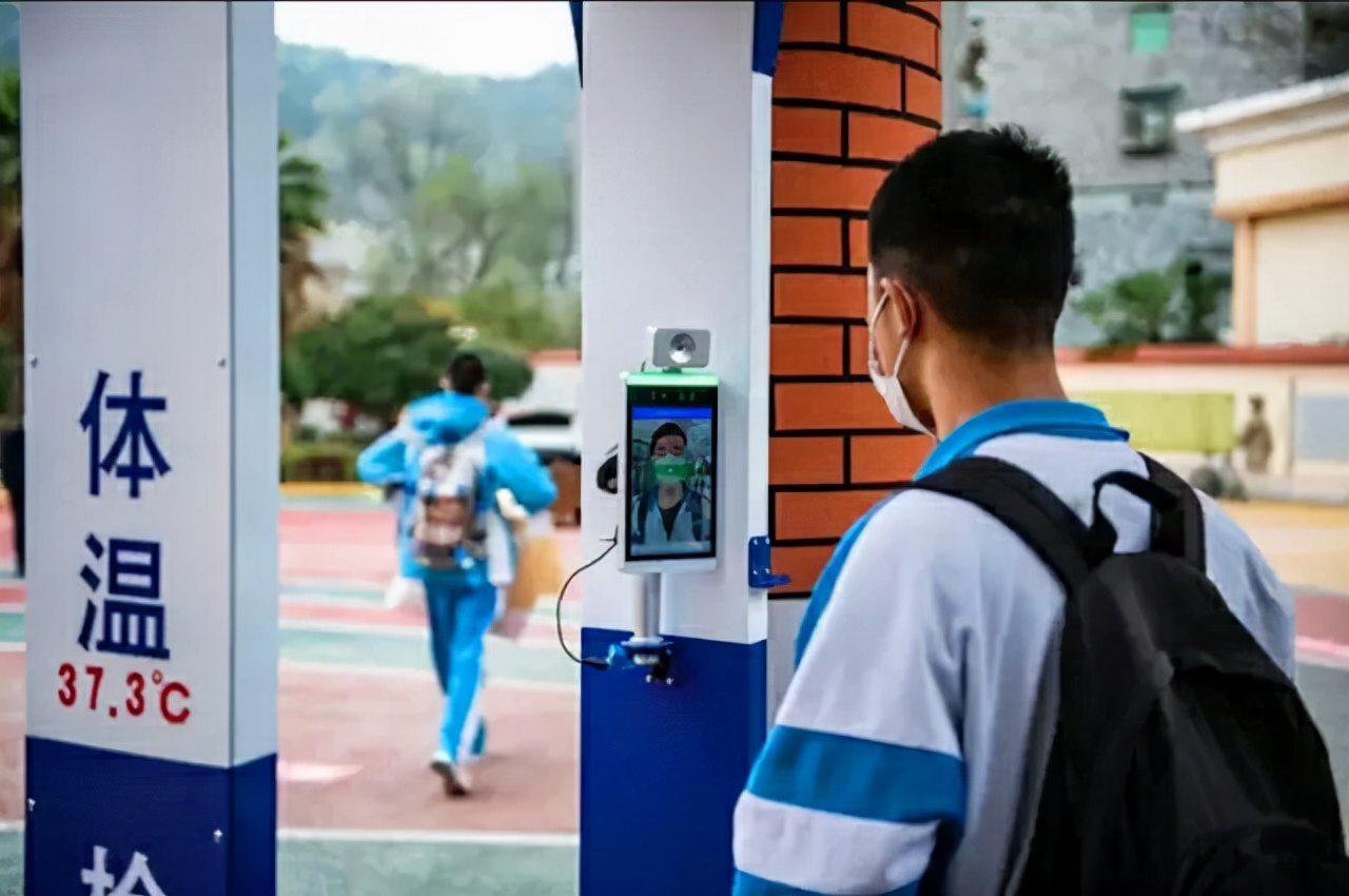 黑龙江又有疫情，两个地区的中小学停课，家长心情复杂