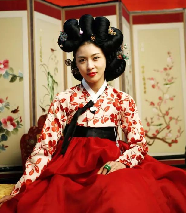 这10位女星，都是韩国国宝级女演员，有人被誉：忠武路票房力第1