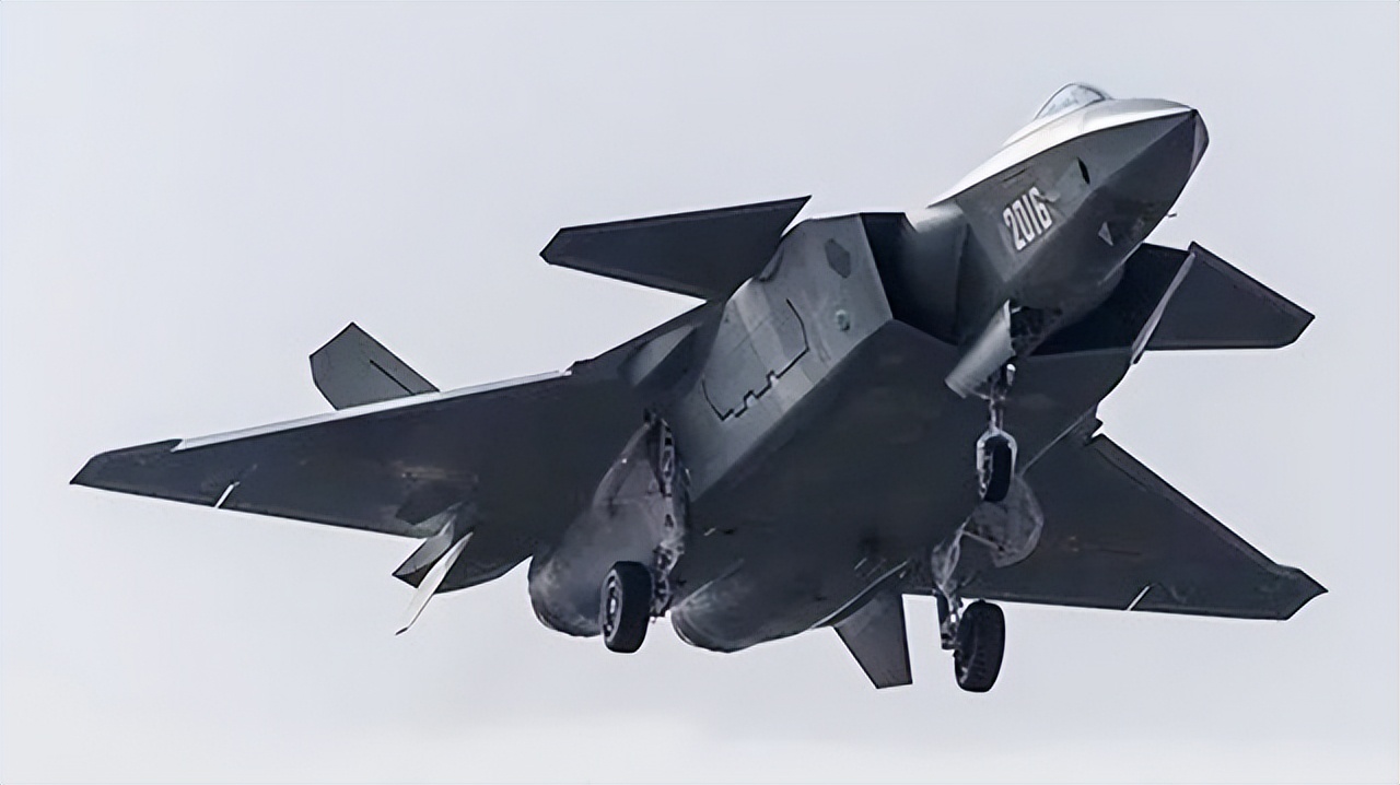 �й������ж��ټ�20����������й��޾���������