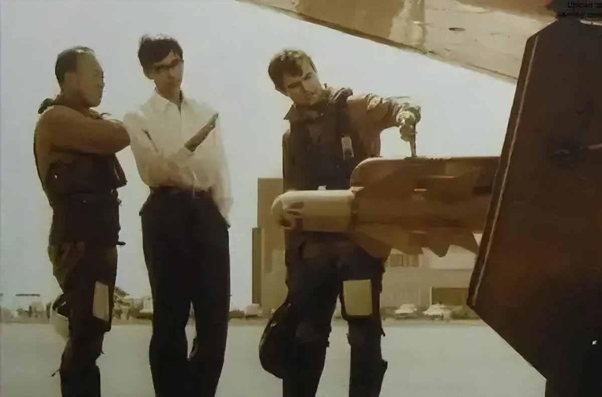 �й��Է�Ա��ʻ����3������һ�����������ʦ��