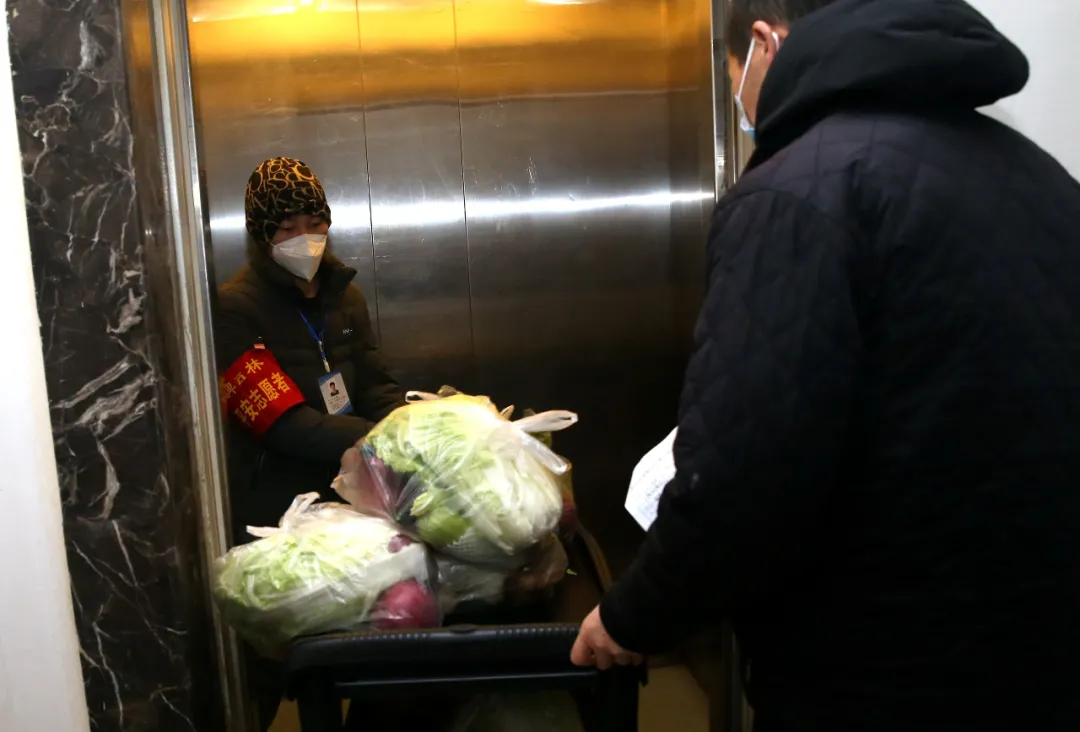 今天，滞留西安的考研生、游客上热搜！他们…怎么样了？