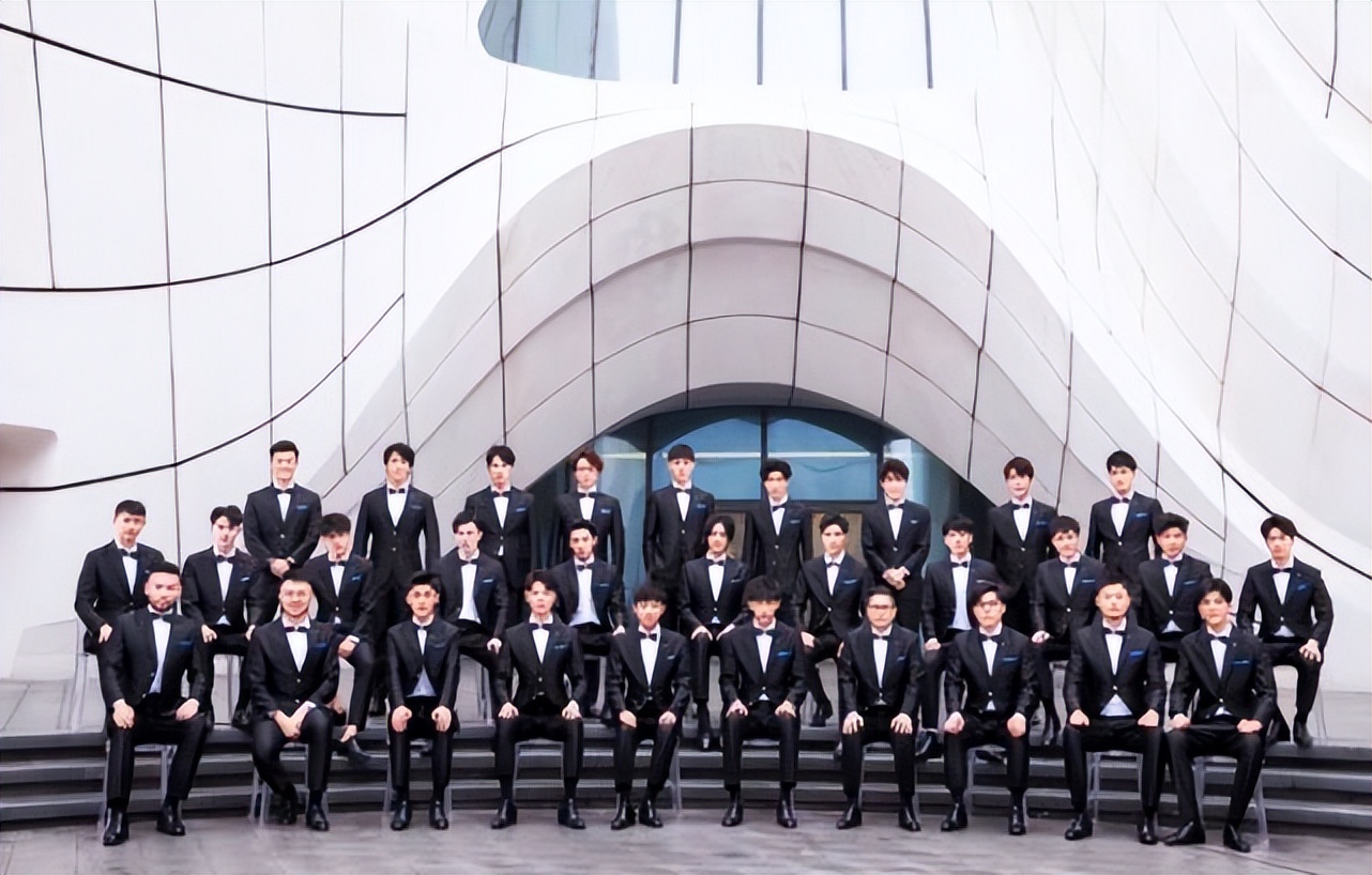 简弘亦官宣老婆怀二胎，大方公布预产期，一家“四”口同框好幸福