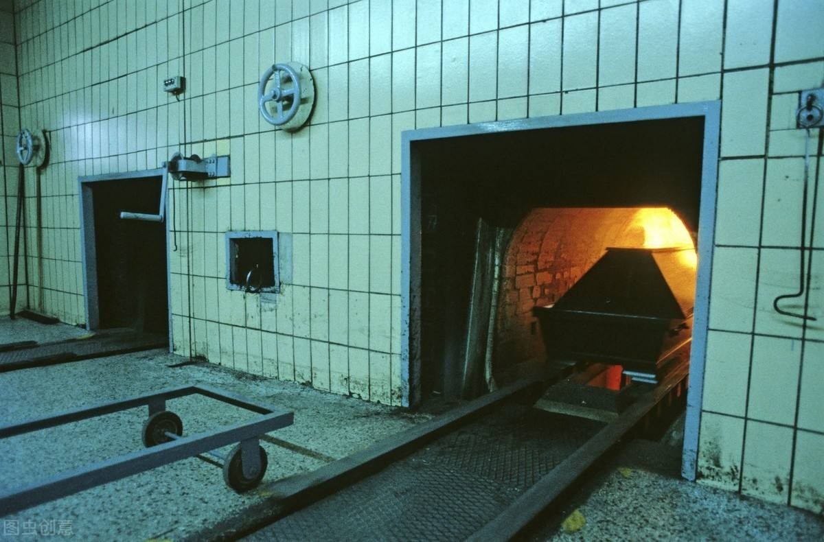 美女死刑犯毕丽梅,2005年枪决后火葬场"死而复生",被二次行刑