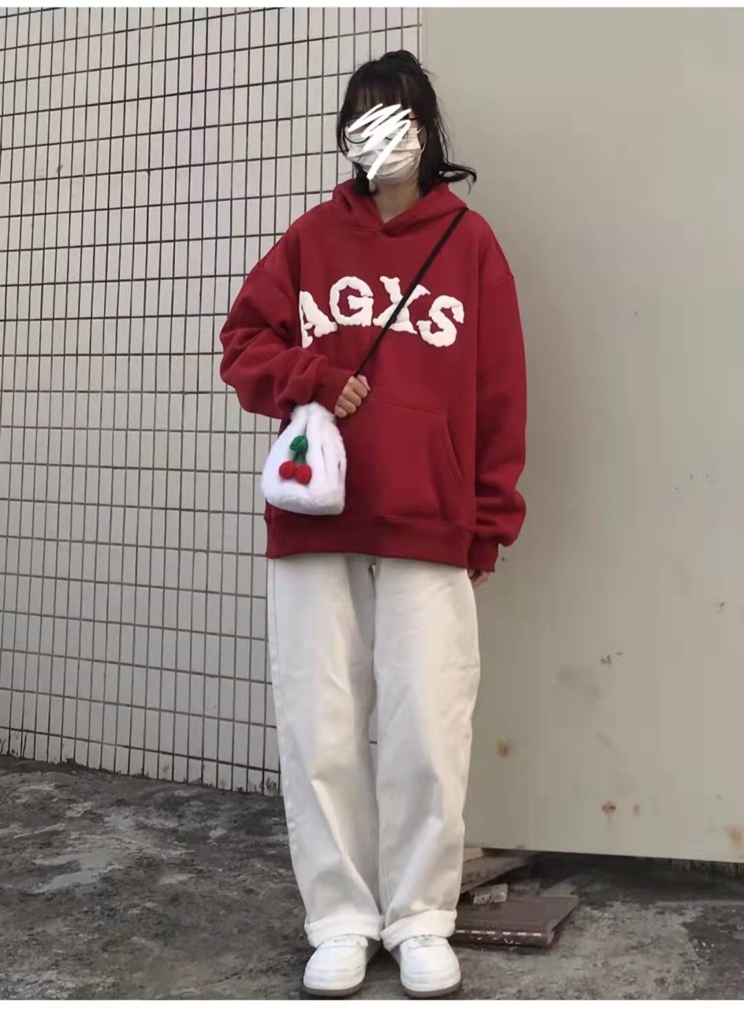 红色卫衣搭配(红色卫衣搭配什么下身)-我的快乐小窝