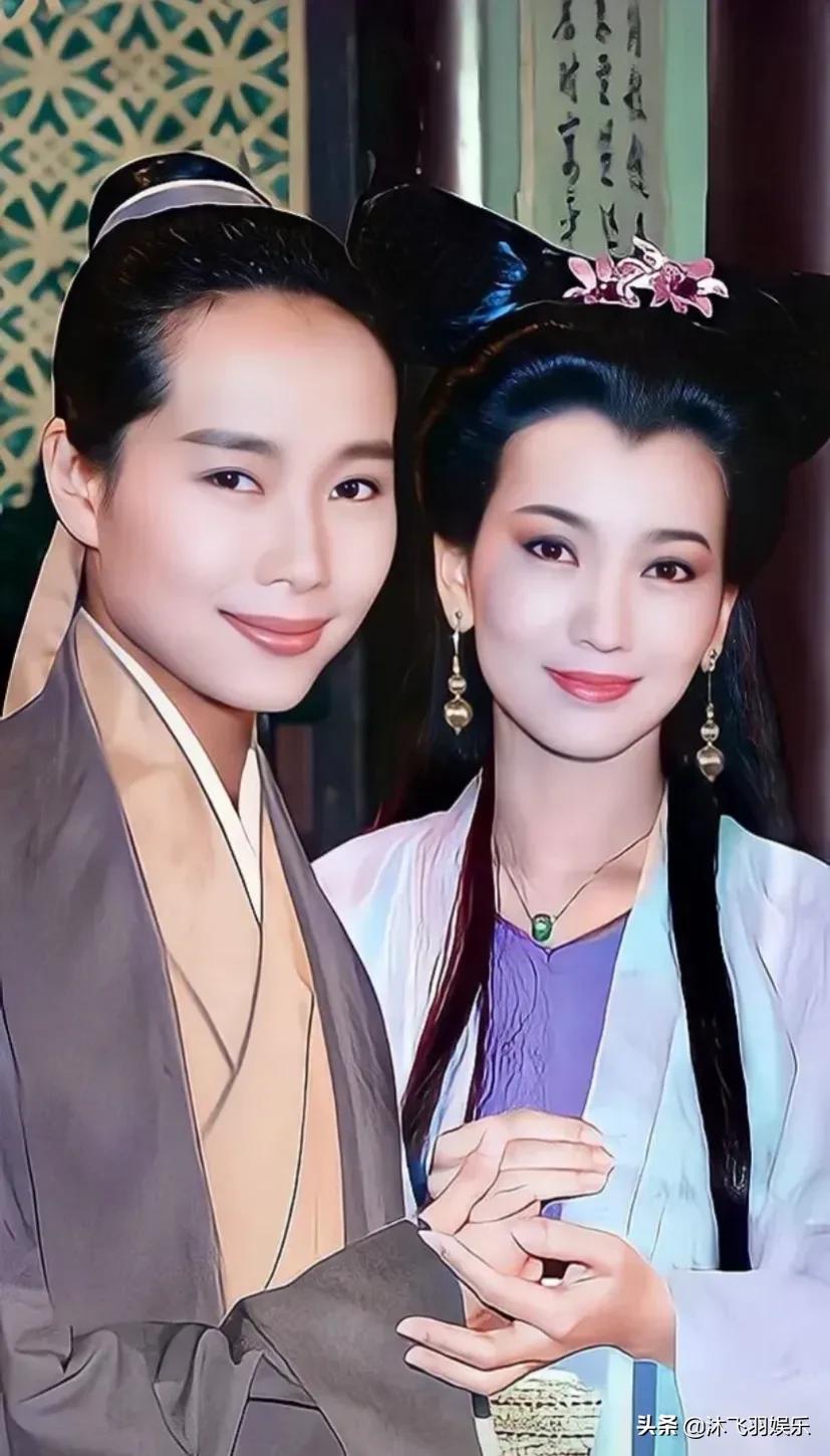 叶童和赵雅芝，新白娘子传奇，许仙，白娘子珍贵古装合影
