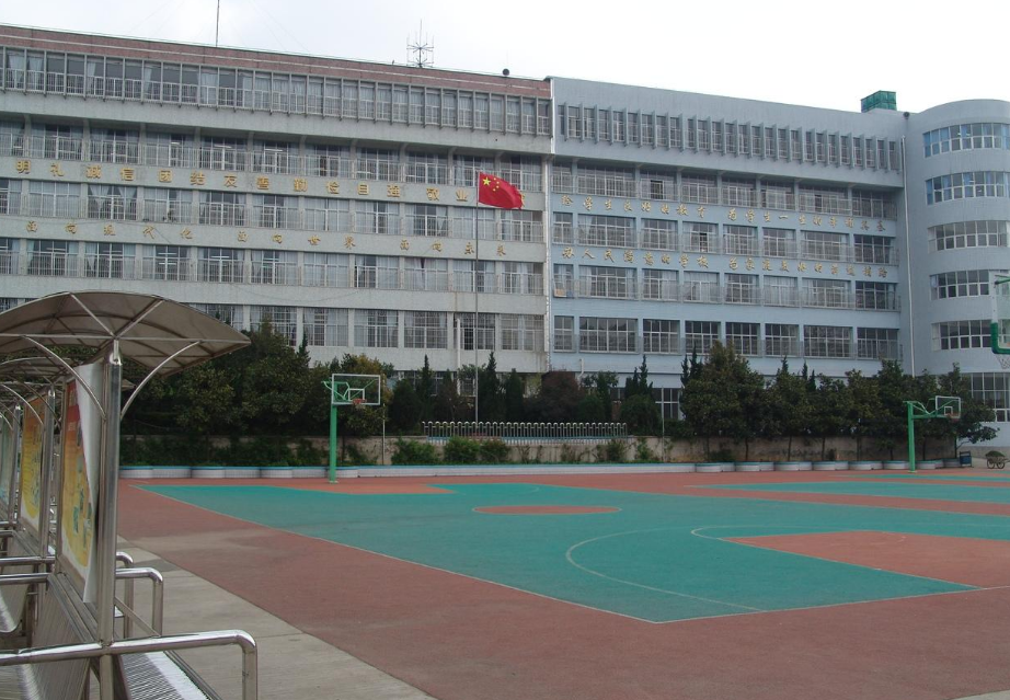 高考450分也可以读的本科院校，学生可别错过，发展不比211差