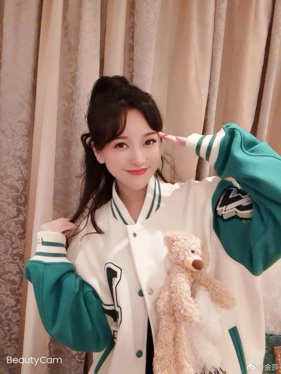 有被回忆杀到！她的颜值还是那么能打