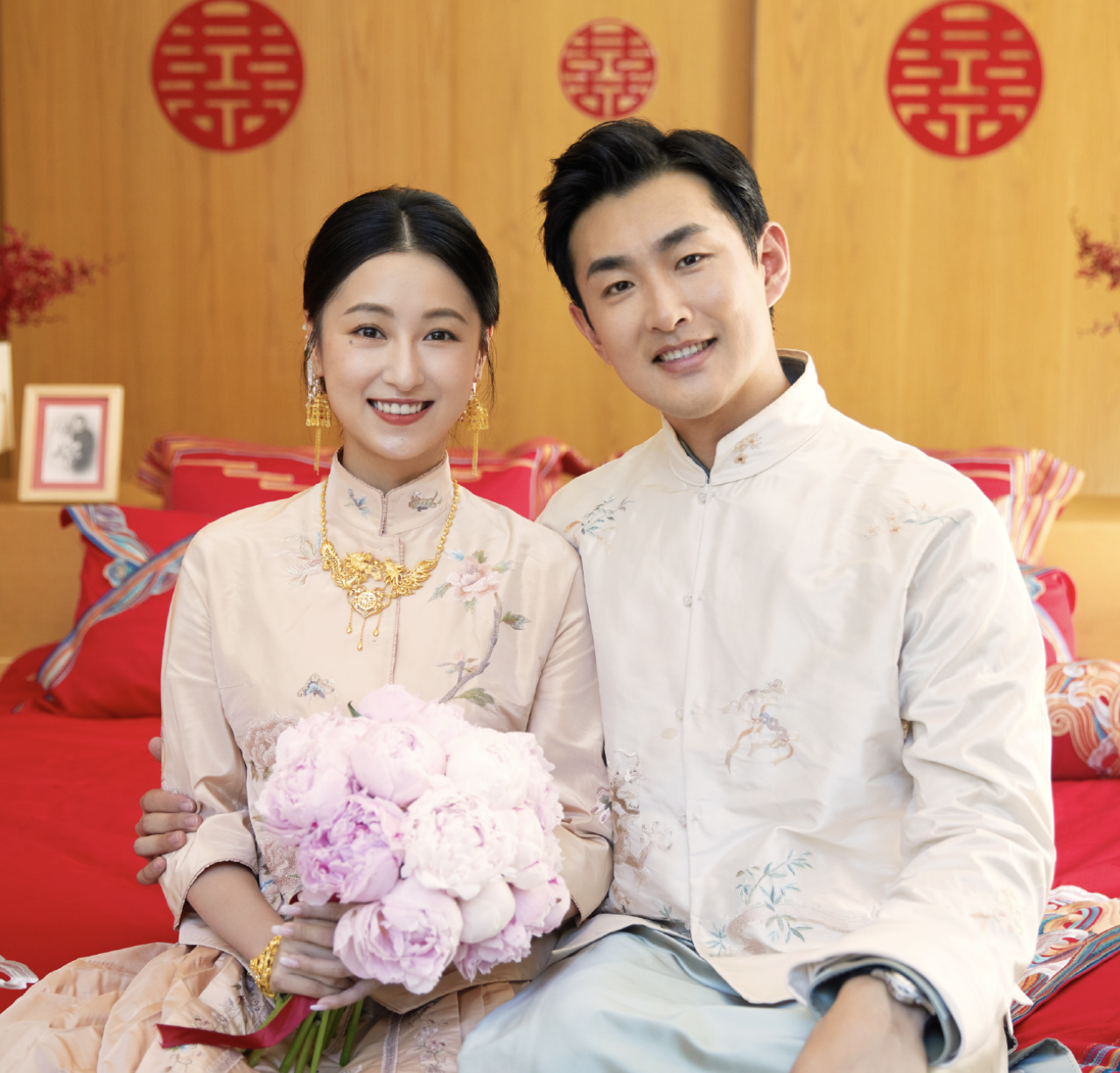 2021年娱乐圈8场唯美婚礼：俊男靓女羡煞旁人，两对新人奉女成婚