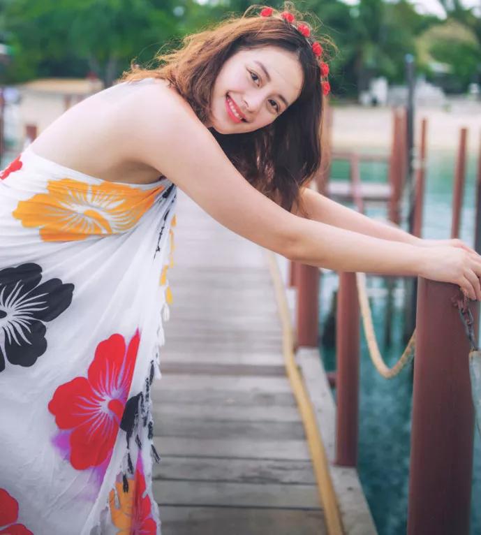 国色天香的王力可