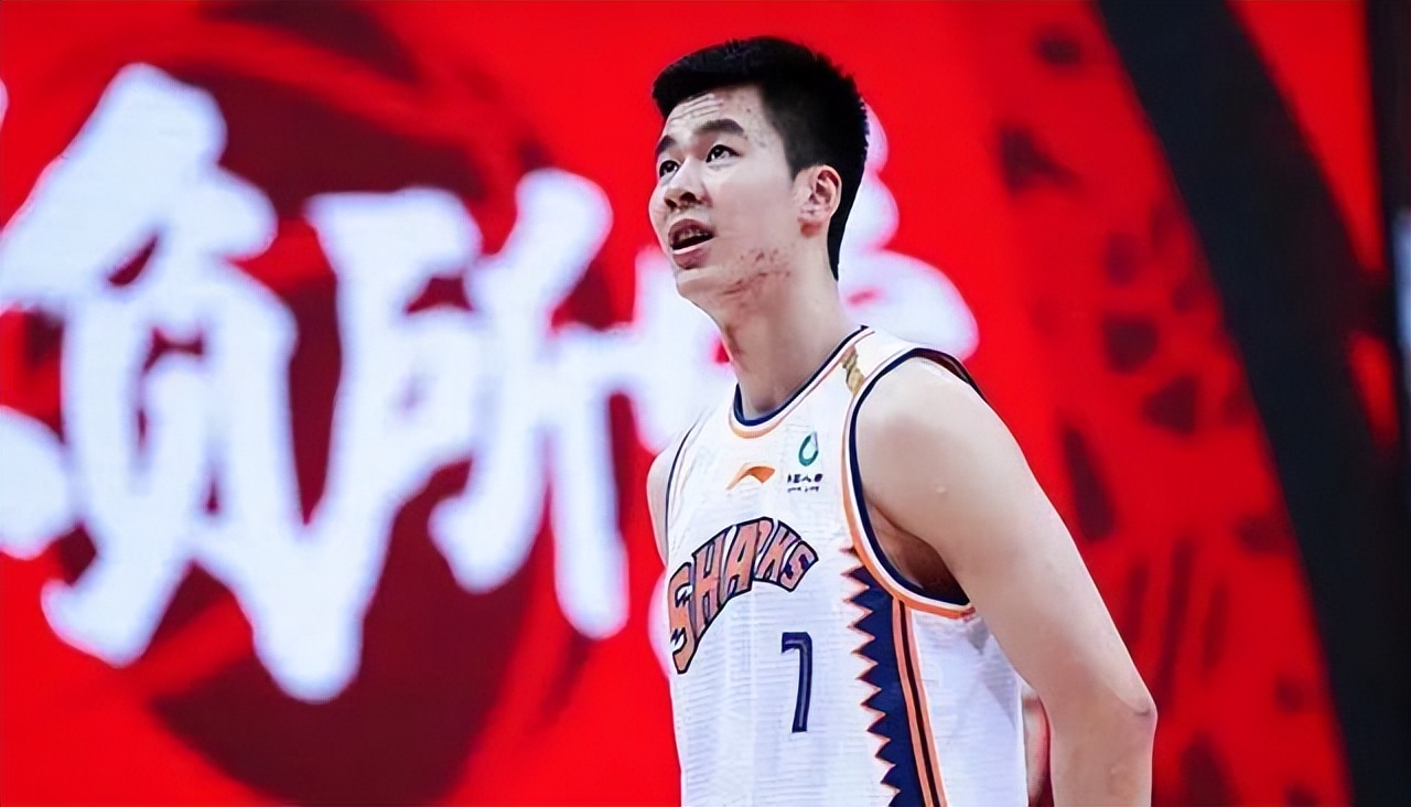 有哪些nba球员很喜欢中国(NBA最喜欢中国球员的球队，先后接纳了7位中国球员，不是火箭)