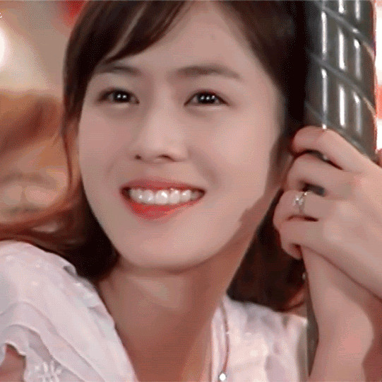 赵露思新剧翻车了？求求别再装甜妹了