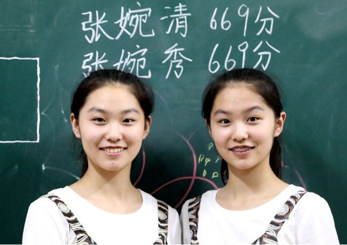 高考出现双胞胎替考怎么分辨？官方自有妙招，网友：这招真绝
