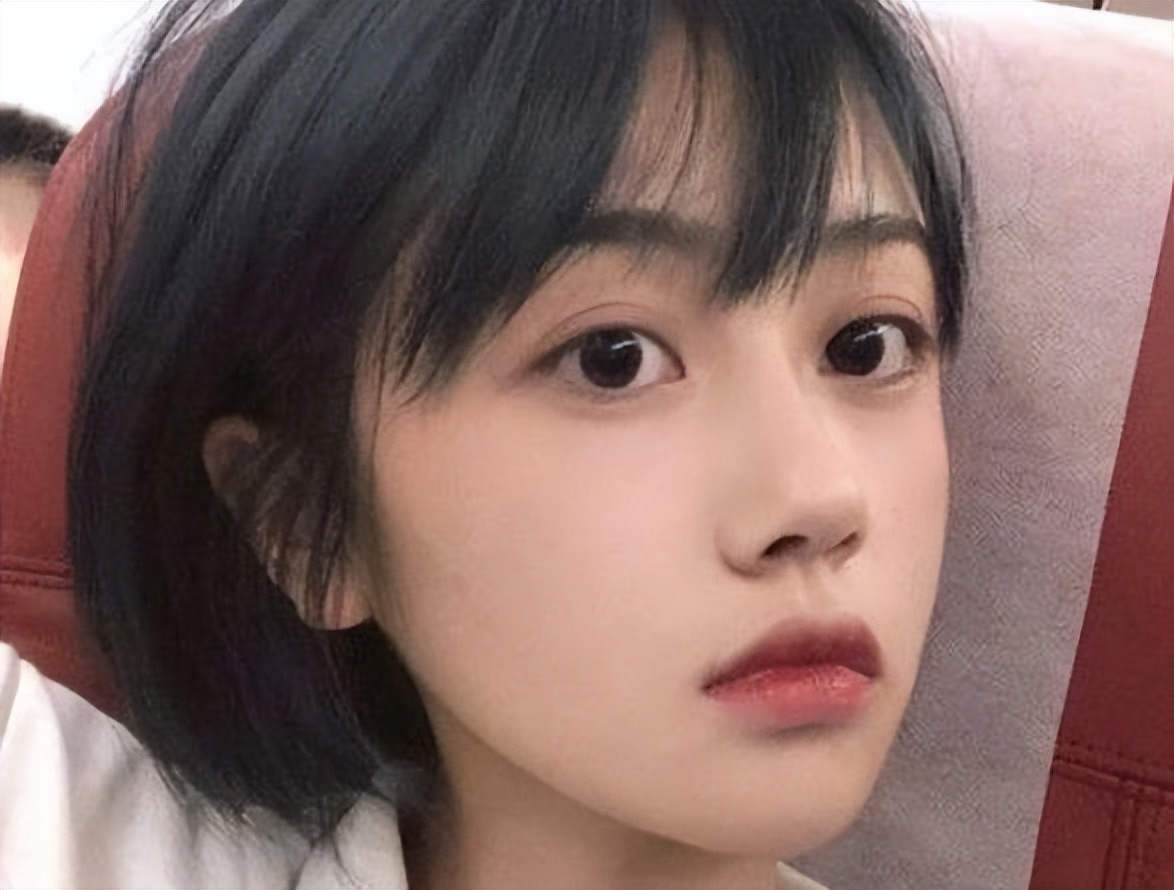 中学生发型标准出炉,男生清爽少年感十足,女生却直呼难以接受