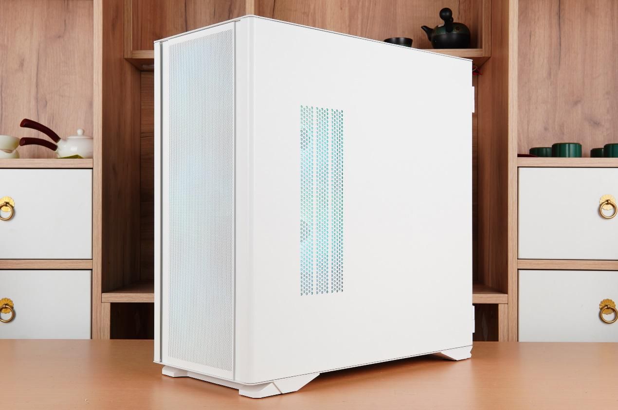 颜值绝对有保证，爱国者K200纯白主题装机配置推荐