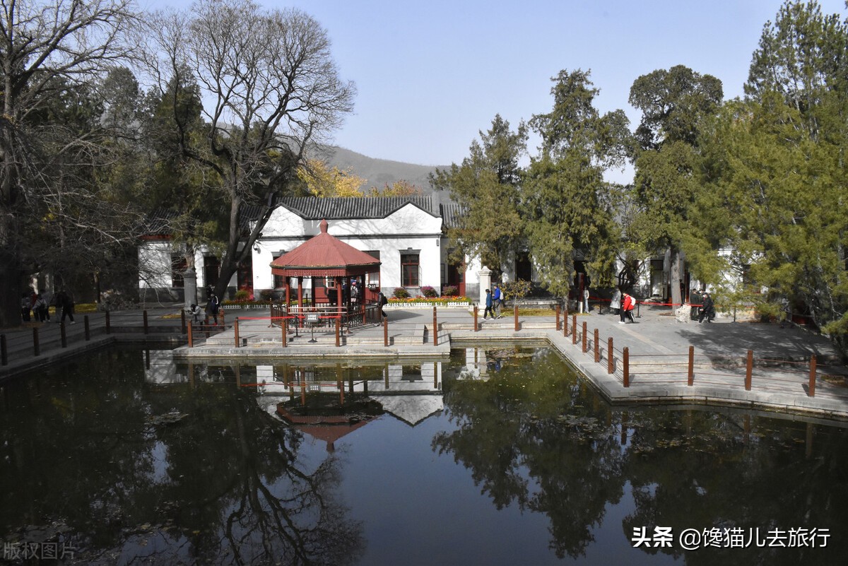 北京公园年票能去17个公园，包括两个5A级景区和九个4A级景区