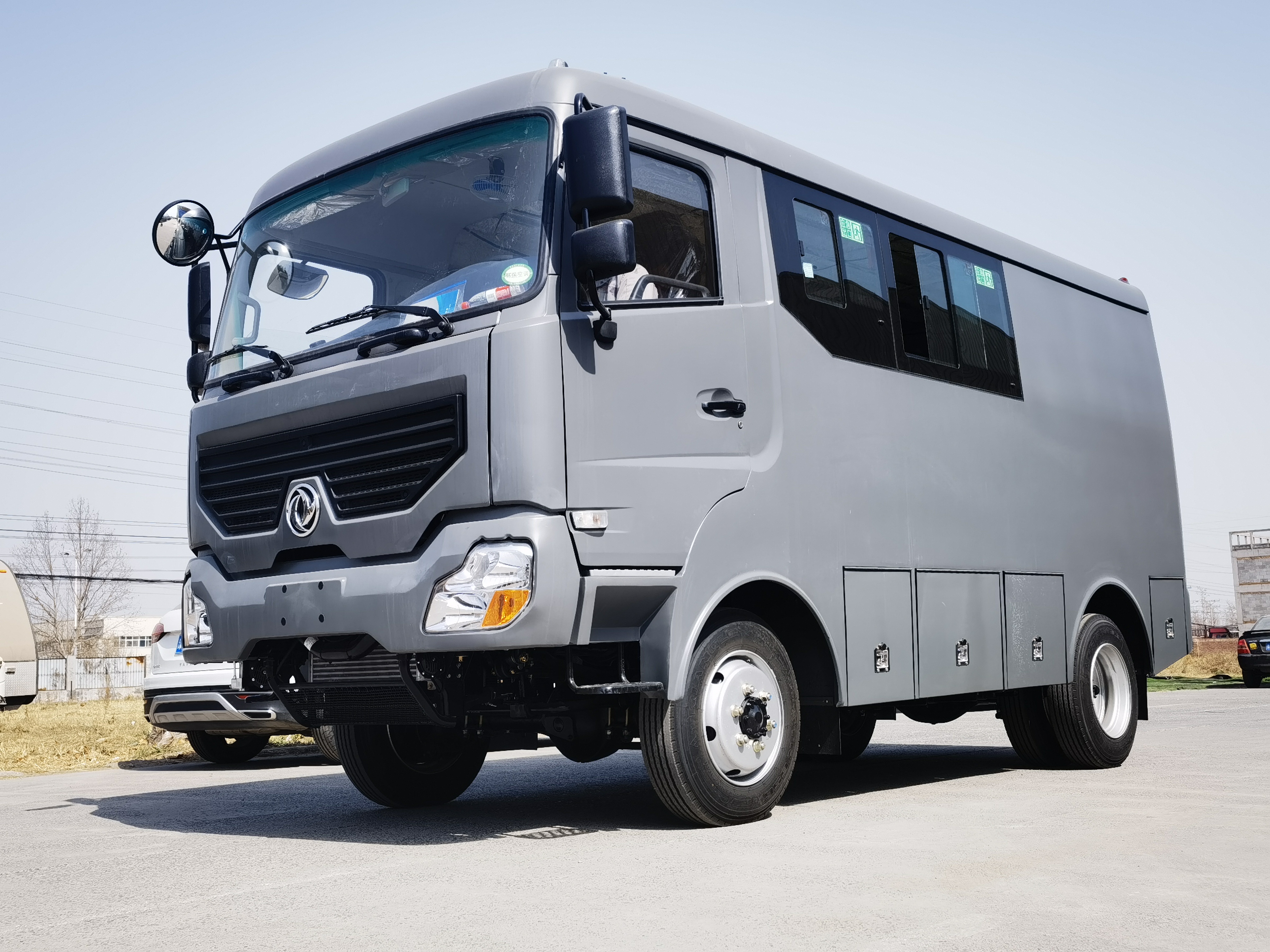 B型房车竟然能有那么大的空间，并且还配有四驱系统，24V双发电机