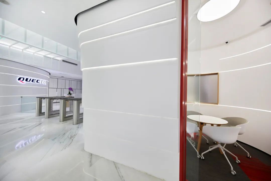 办公室装修案例 | 空间弥足珍贵，当然要物尽其用