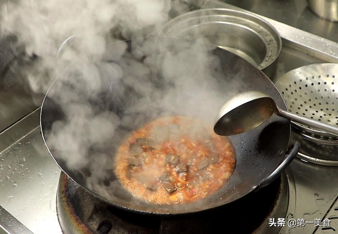 什么食物壮阳(建议男人：生活别太节俭，6种食物该吃就吃，精力充沛身体棒)