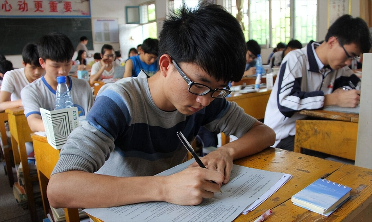 503分上北大？高考令人羡慕的“捡漏王”，究竟是怎么报考的