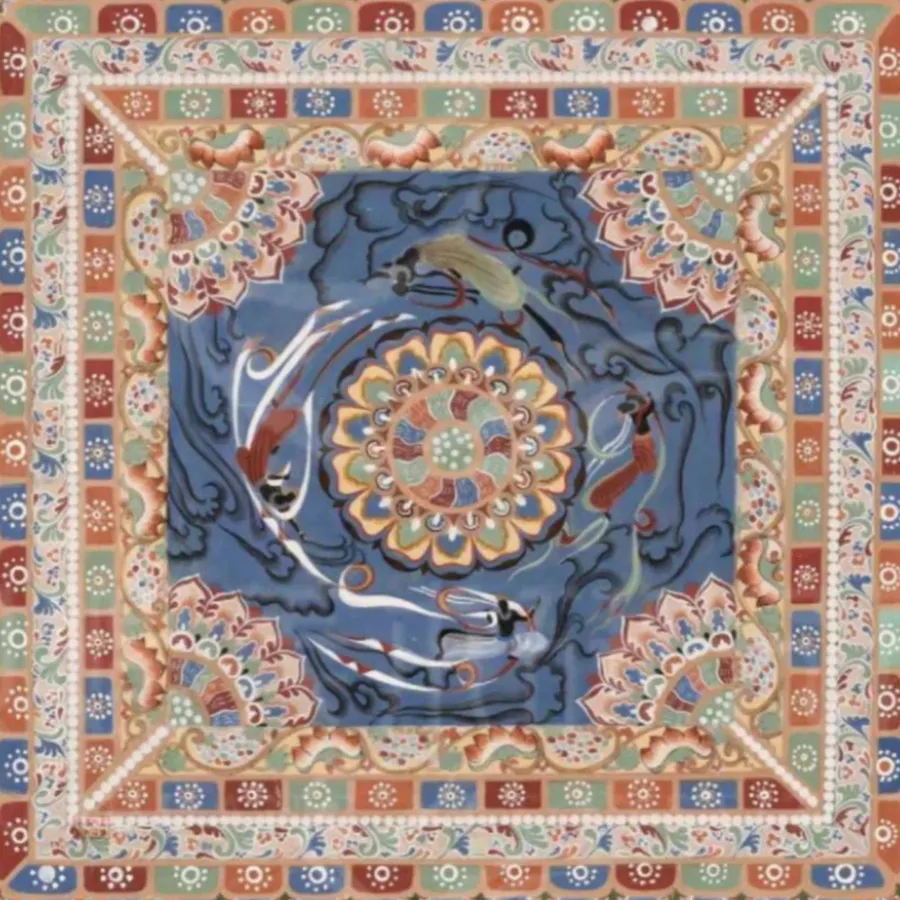 其实这是卷草纹,取忍冬,荷花,兰花,牡丹等枝叶,经过艺术处理成s形,或