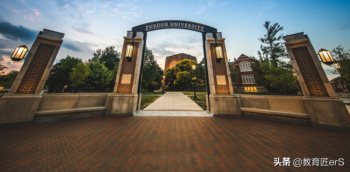 11年不涨学费！这所美国大学太赞了，申请条件有哪些？