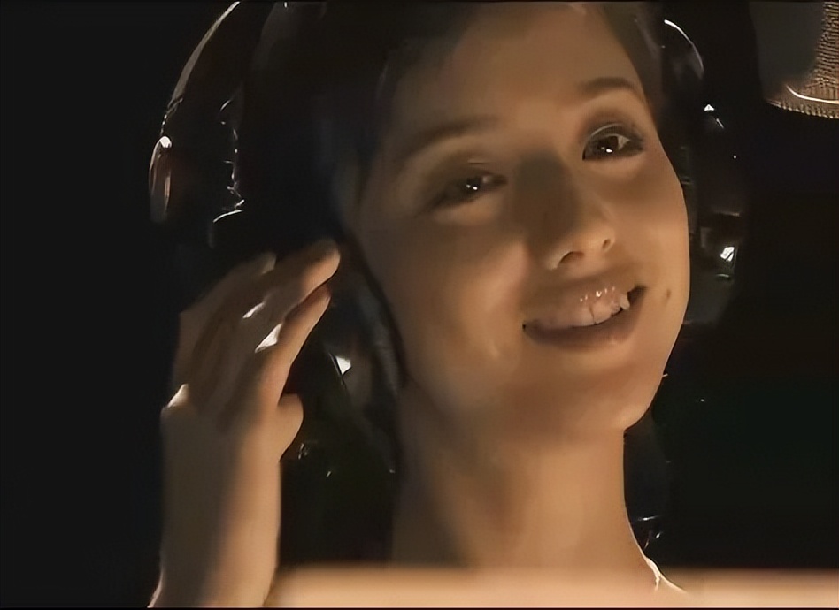 “天山”出大美人，10位新疆女明星，个个盘正条顺，美得各有千秋