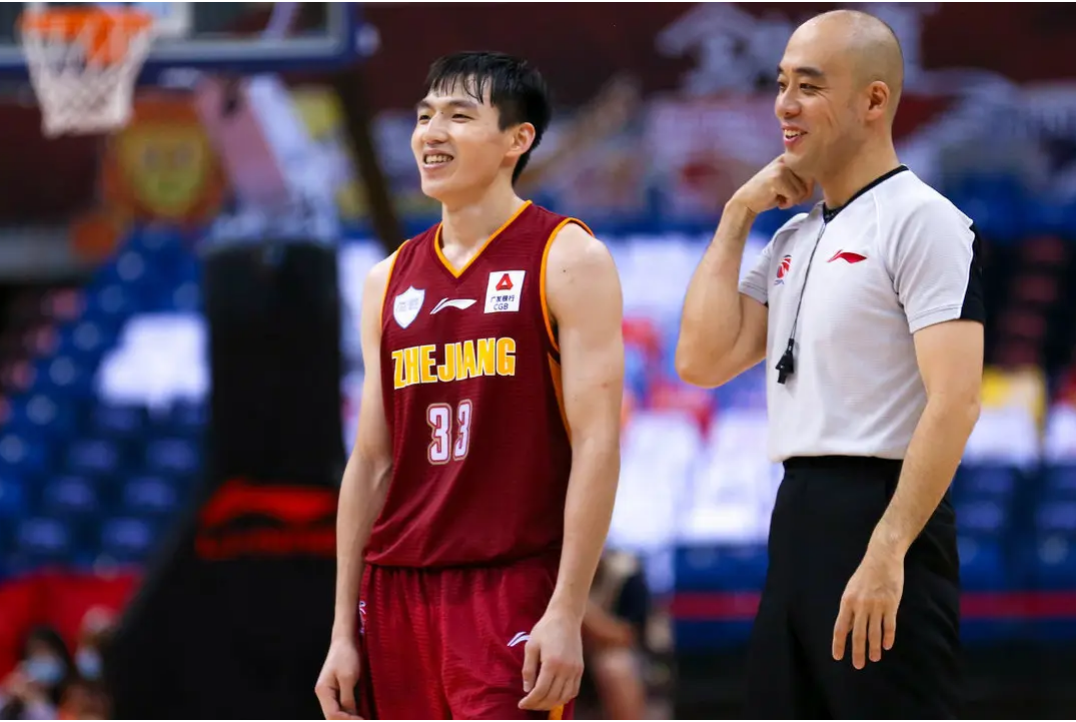 看cba怎么知道哪个是哪(篮球12345号位什么意思？结合灌篮高手、CBA、NBA快速了解)