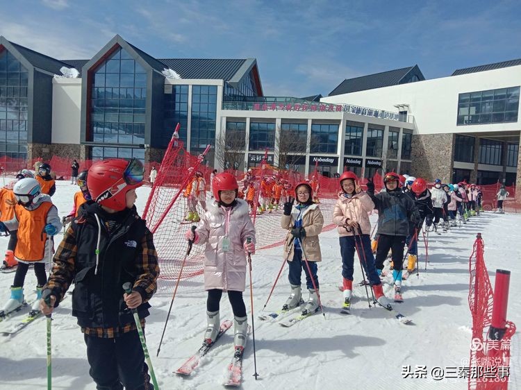 扶风县都有哪些奥运会体育项目(扶风县第二初中“走上冰雪•滑向冬奥”冰雪研学活动纪实)