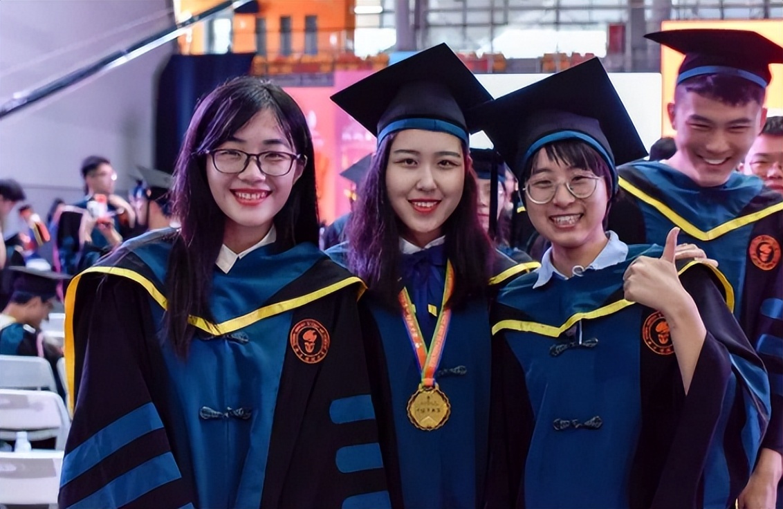 大学英语四六级将迎变化，部分考生将无法“再见”，大学生需重视