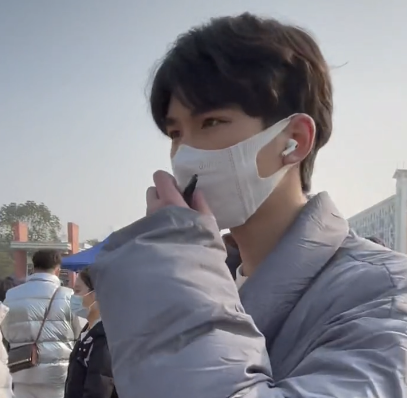 2021浙传艺考现场走红，堪称“颜值盛宴”，网友：想复读来得及吗