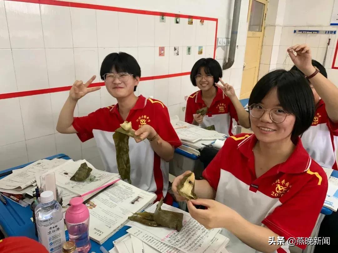 衡水枣强中学校园美食情暖莘莘学子(图2)