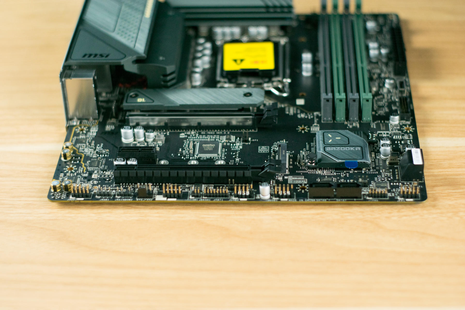 仅中国大陆特供，英特尔这CPU有性价比？i5-12490F+B660主板实测