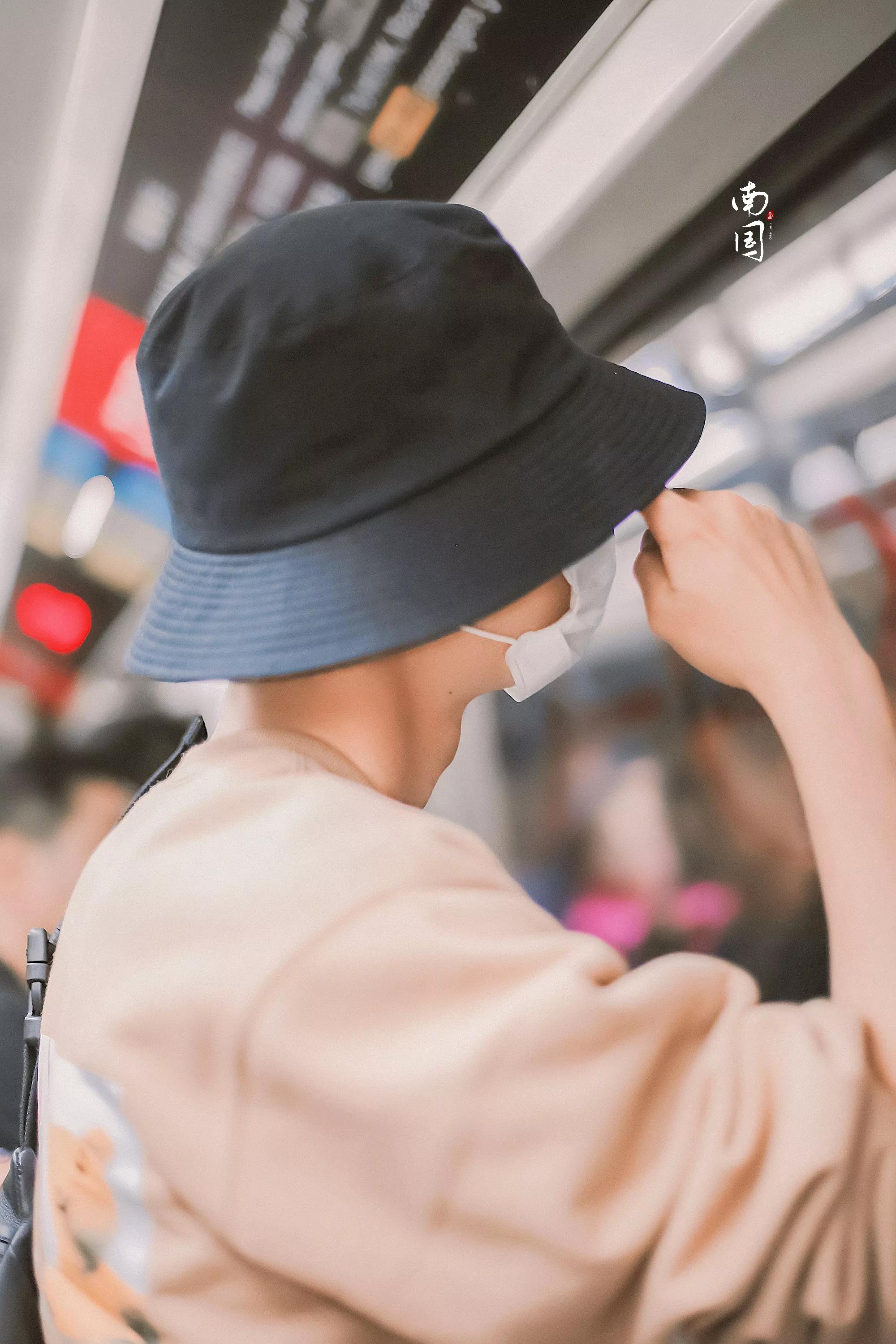 考古肖战:2018年9月—12月机场时间线汇总,今天请叫我收图狂魔