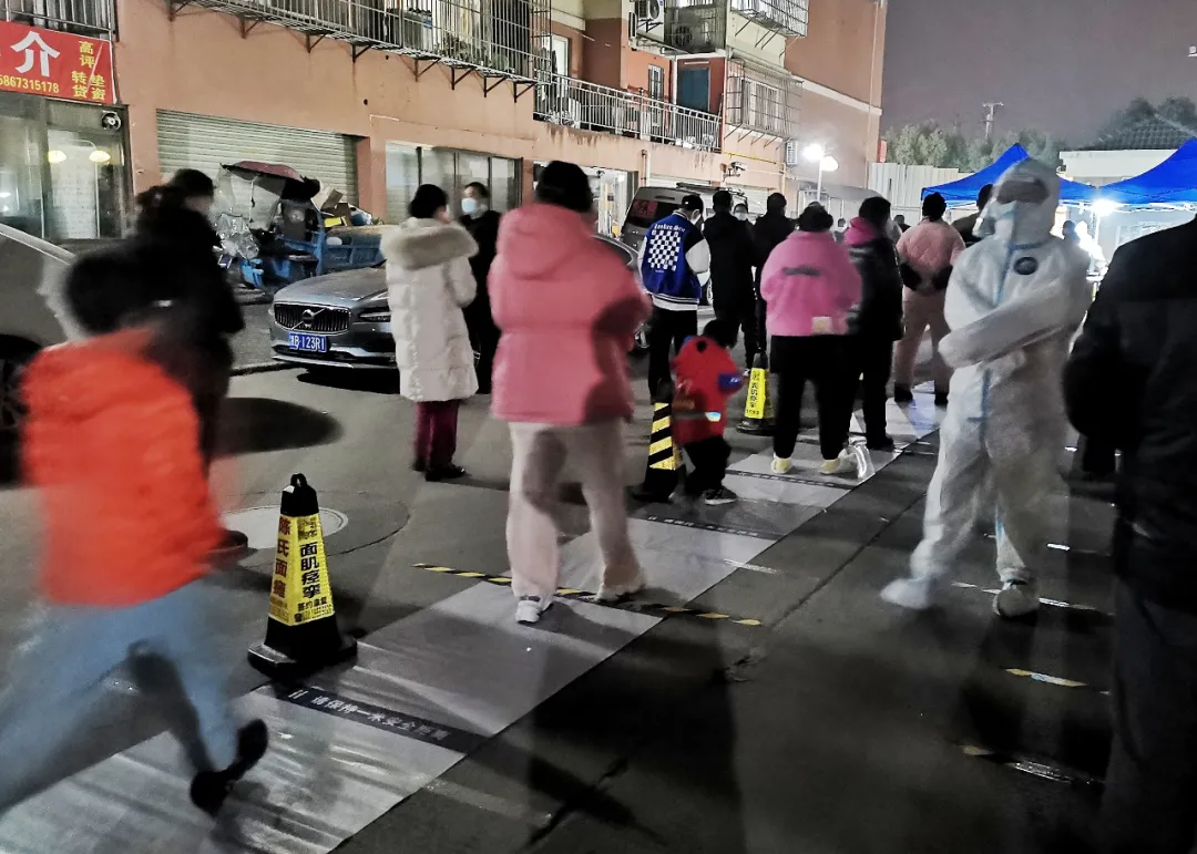 今天，滞留西安的考研生、游客上热搜！他们…怎么样了？