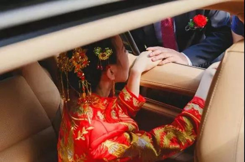 速看，值得收藏的撩妹话题大全