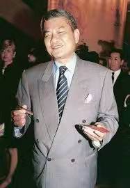 香港富豪被枪杀，内地枪手作案，另一富豪幕后主使，为红颜雇凶